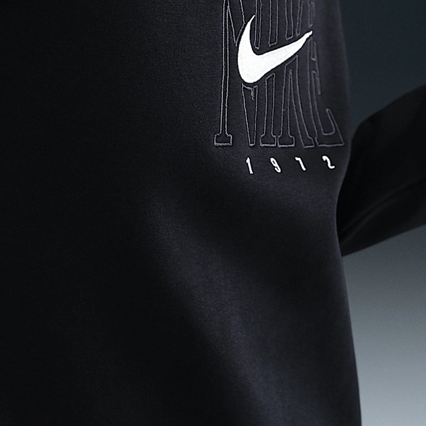 Nike o polaire col rond - Éclat Ô quotidien